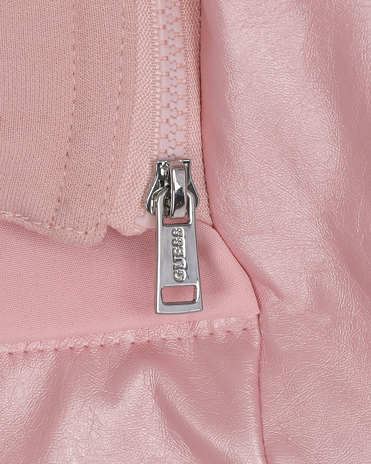 Розовая куртка-косуха с капюшоном Guess детская, размер 122, цвет розовый - фото 3