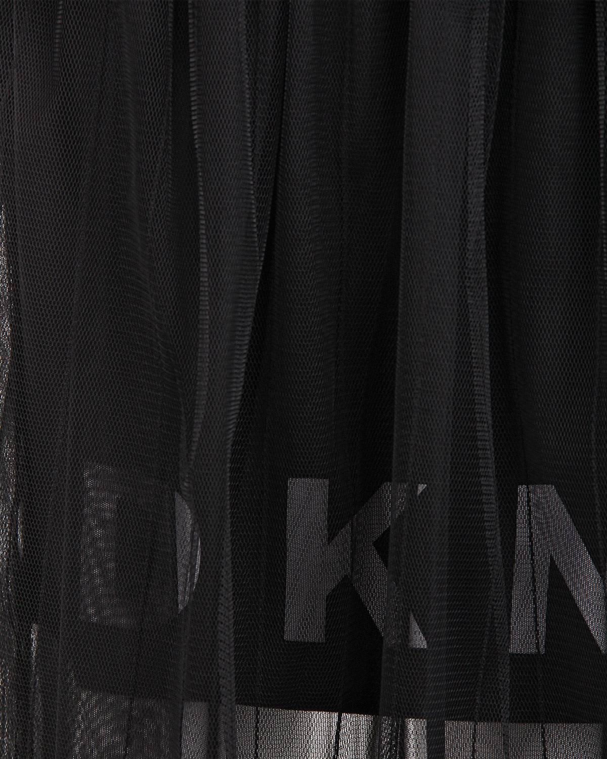 Черная полупрозрачная юбка с логотипом DKNY детская - фото 4