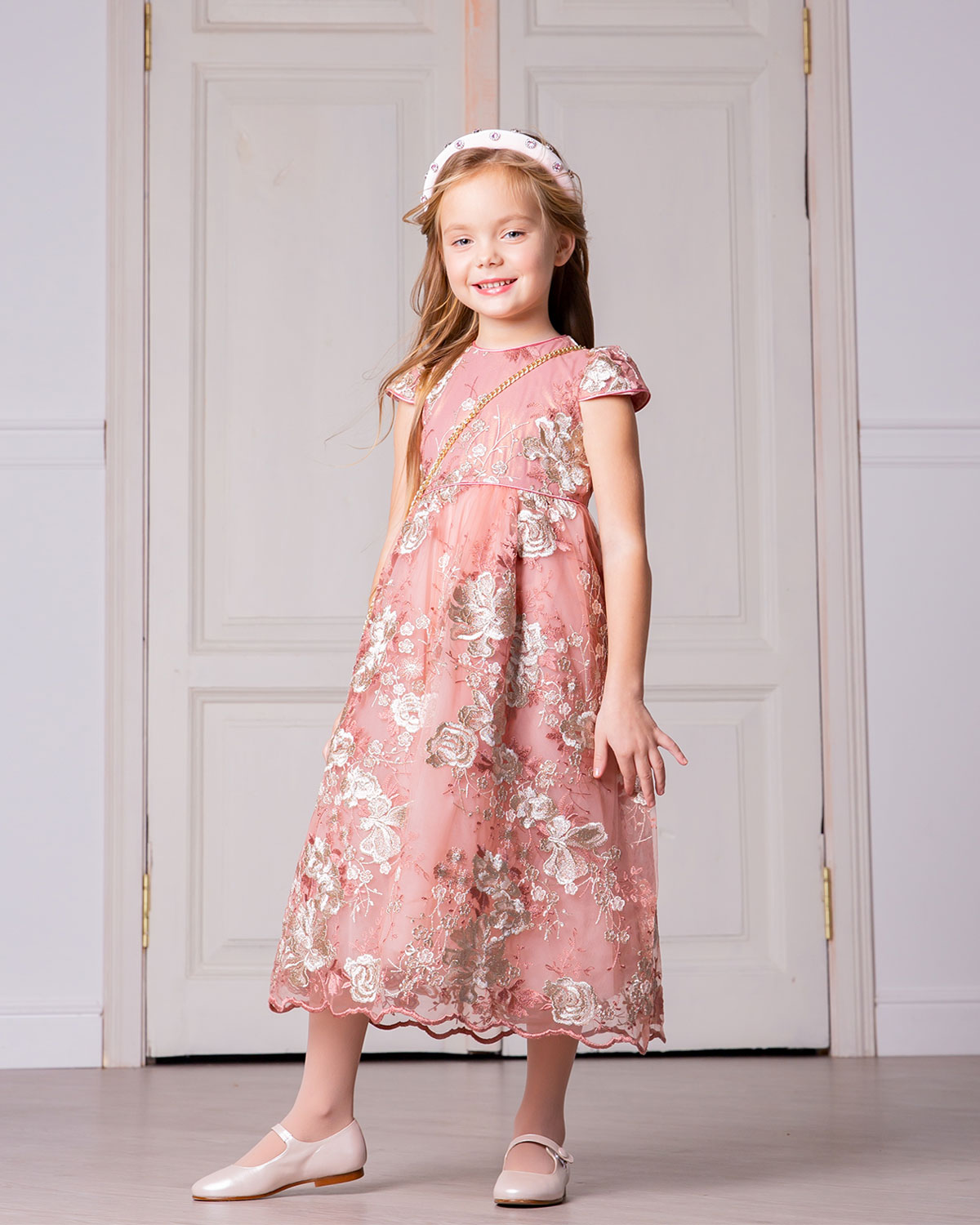 Розовое платье с цветочной вышивкой Eirene детское, размер 98 - фото 2