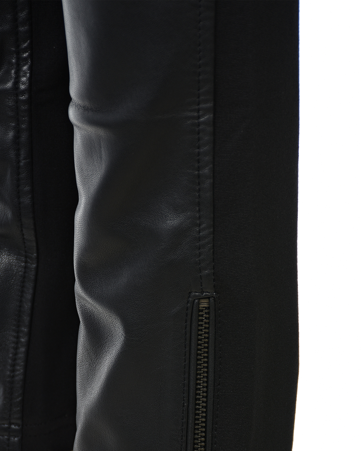 Черные кожанные брюки-леггинсы Parosh, размер 42, цвет черный - фото 9
