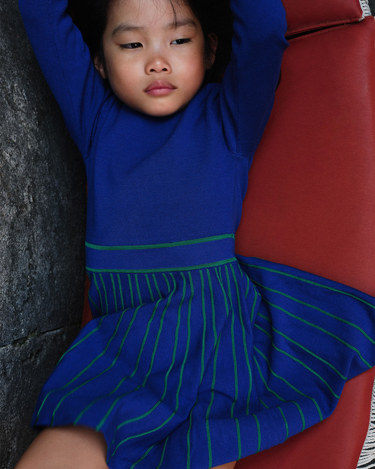 Синее платье с зеленой окантовкой Emporio Armani детское, размер 152, цвет синий - фото 2