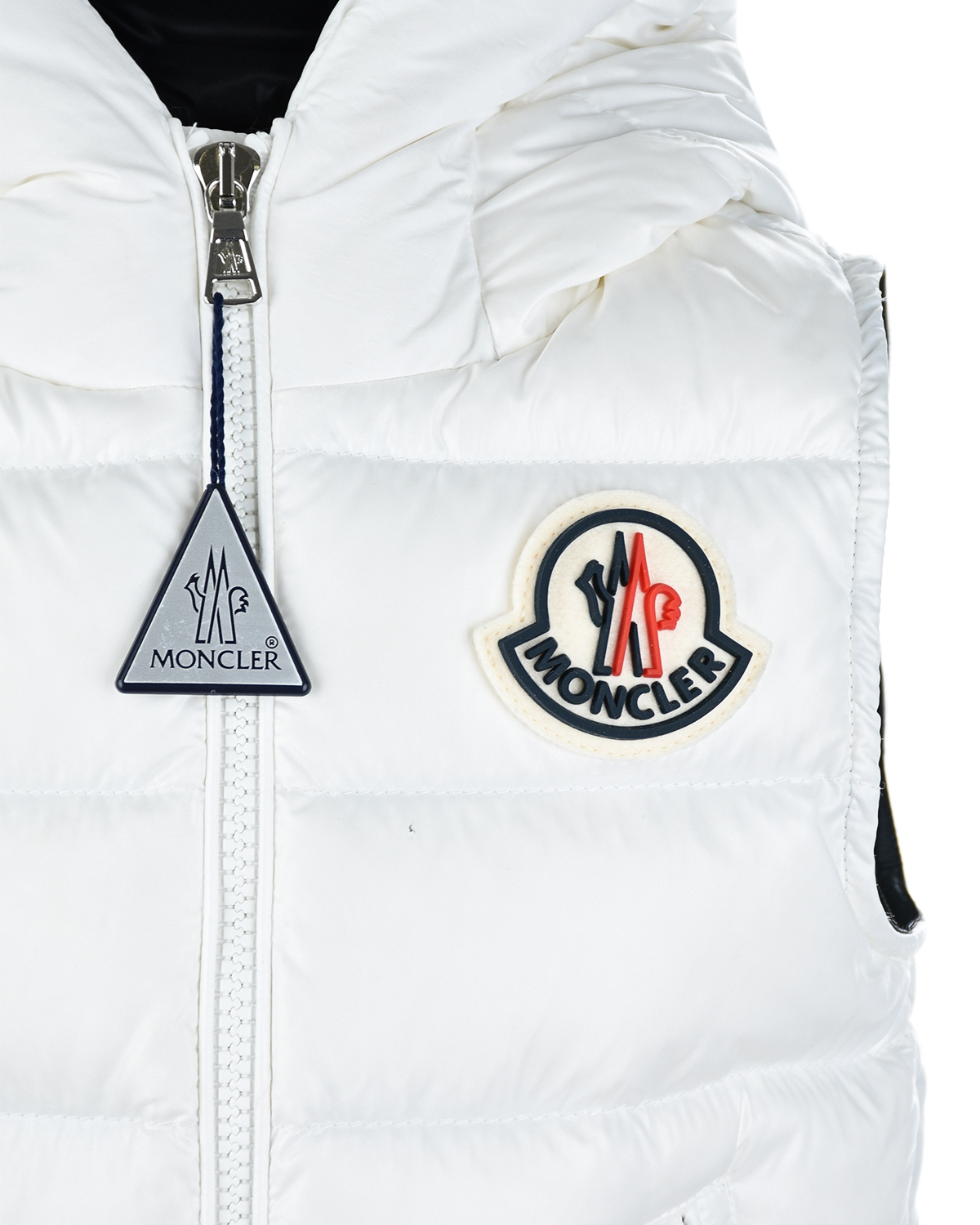 Белая жилетка Moncler