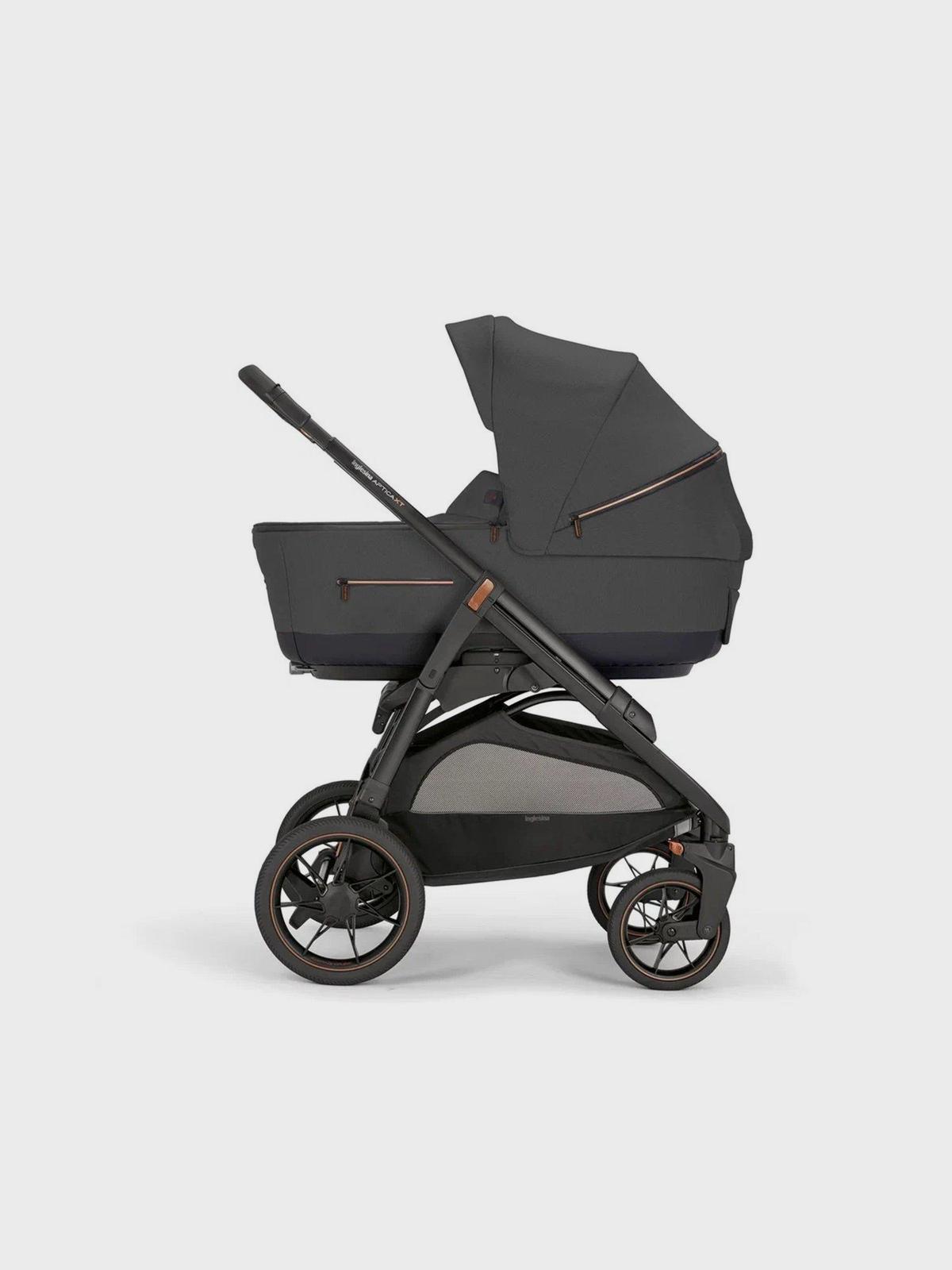 Коляска 3 в 1 i-Size Inglesina Aptica XT New с подставкой под люльку Stand Up, Magnet Grey