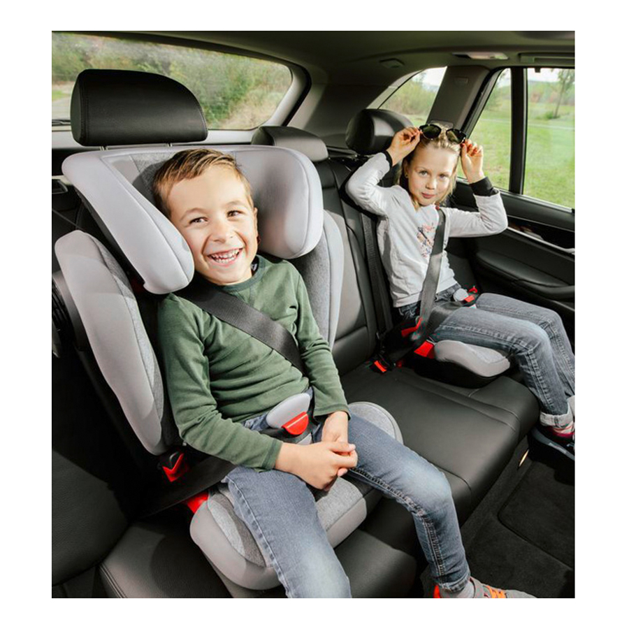 компактное детское кресло в автомобиль